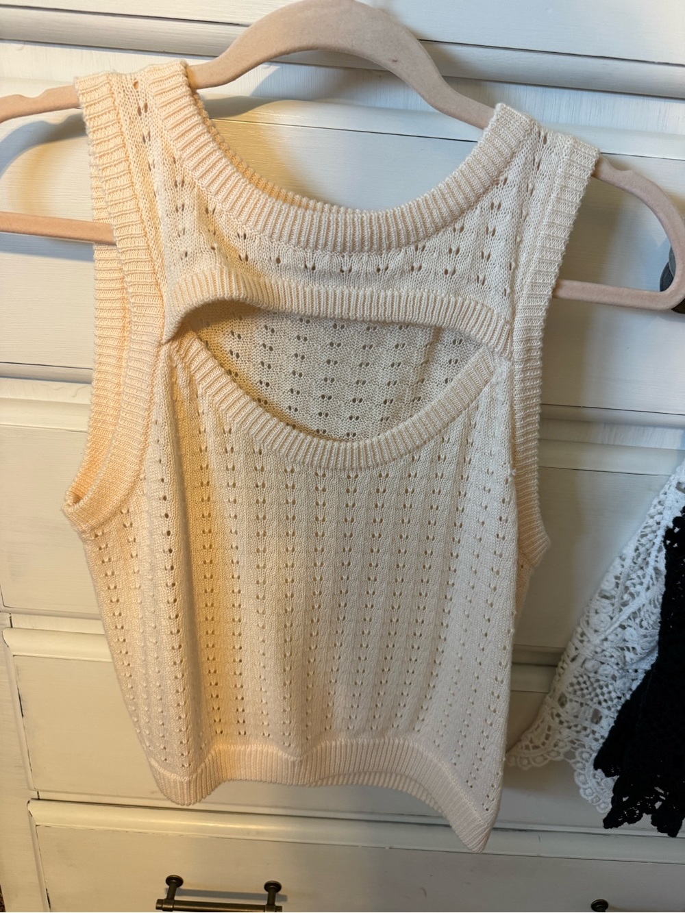 Lulu's Cream Knit Cutout Tank